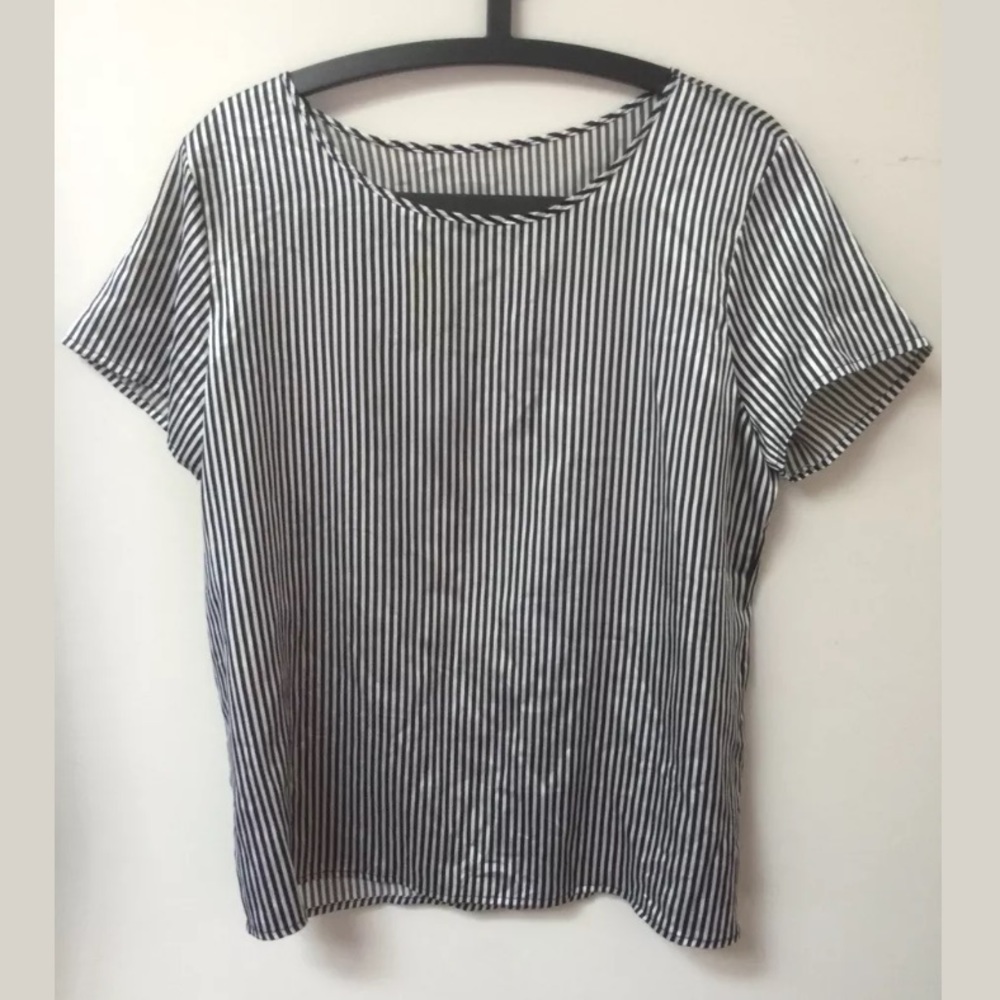 American Apparel silky strip T shirt. Size M.